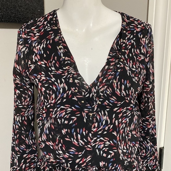 White House Black Market Scattered Print Boho Dress Bell Sleeve Sz 2 - Picture 5 of 13